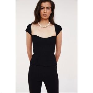 Short Sleeves Sweetheart Neckline Ribbed Knit